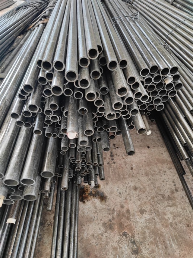 金昌16mn精密无缝钢管