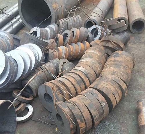 金昌厚壁合金无缝管切割