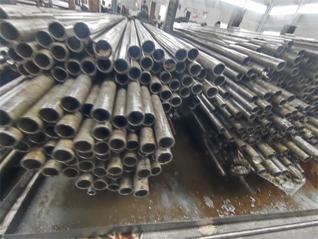 金昌大口径精密无缝钢管现货