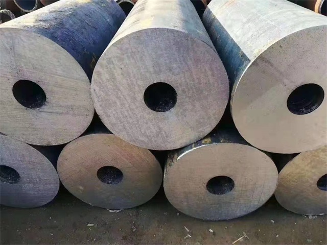 金昌厚壁无缝钢管定制