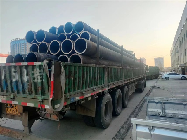 金昌45#结构无缝钢管